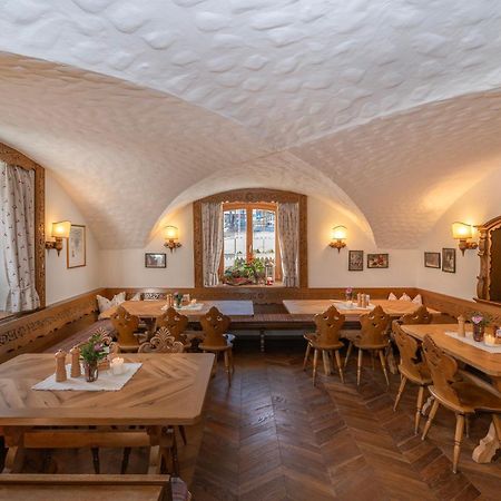 Gasthof Loewen Schruns Kültér fotó