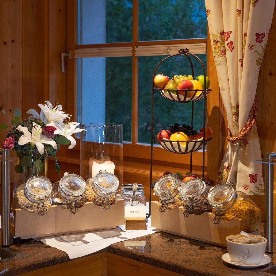Gasthof Loewen Schruns Kültér fotó